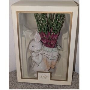 Lenox Pearls & Petals Bunny With Vase Porcelain Figurine Gold Trim Easter Decor
